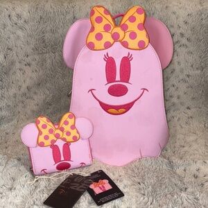 Loungefly Minnie Mouse Ghost with wallet